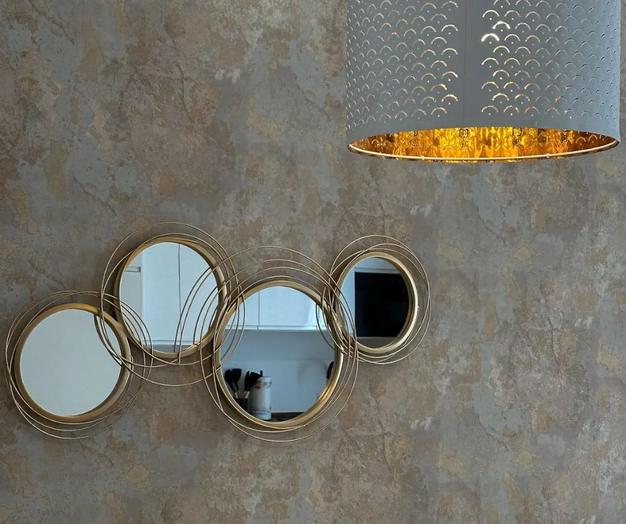 Gold Lovemi Milánó Apartman